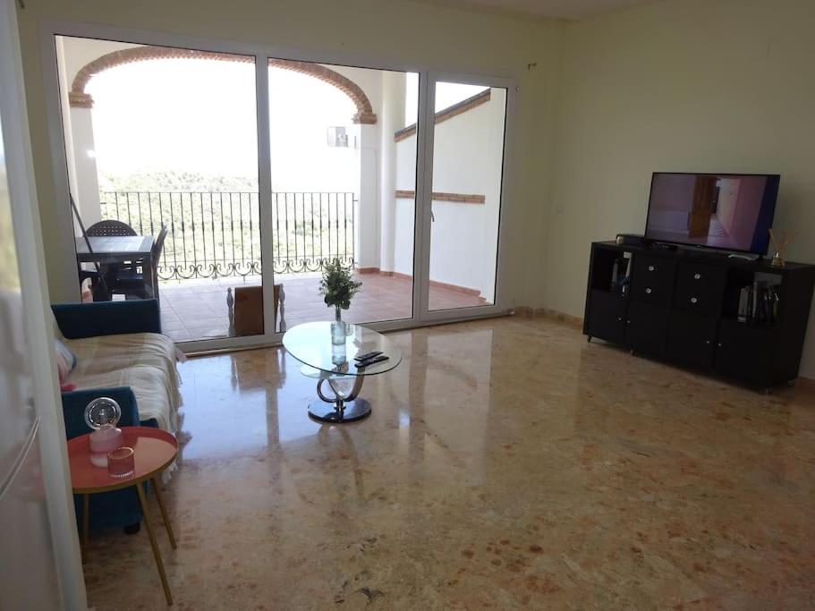 Apartamento La Fuente Alcaucin Luaran gambar