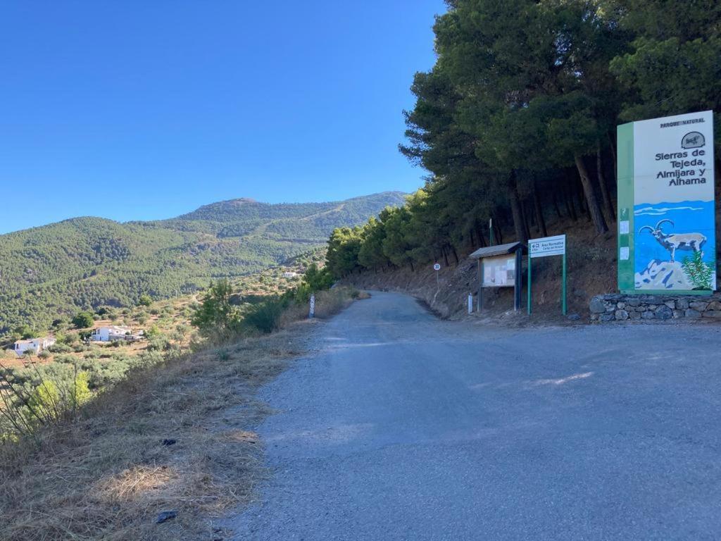 Apartamento La Fuente Alcaucin Luaran gambar