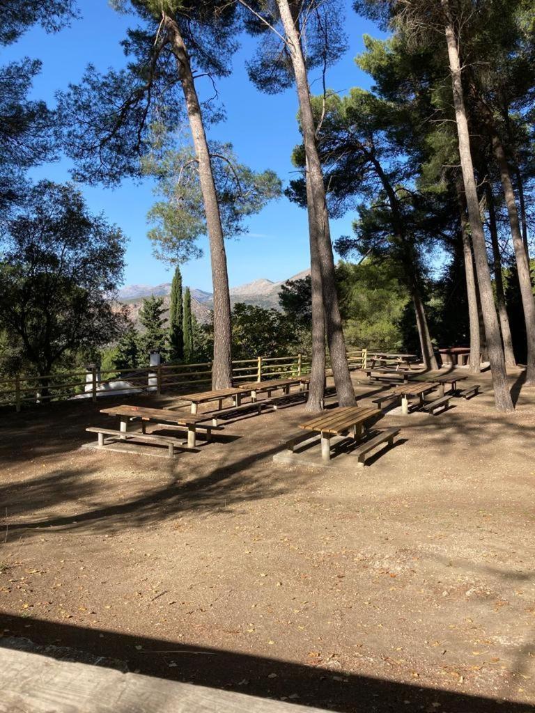 Apartamento La Fuente Alcaucin Luaran gambar