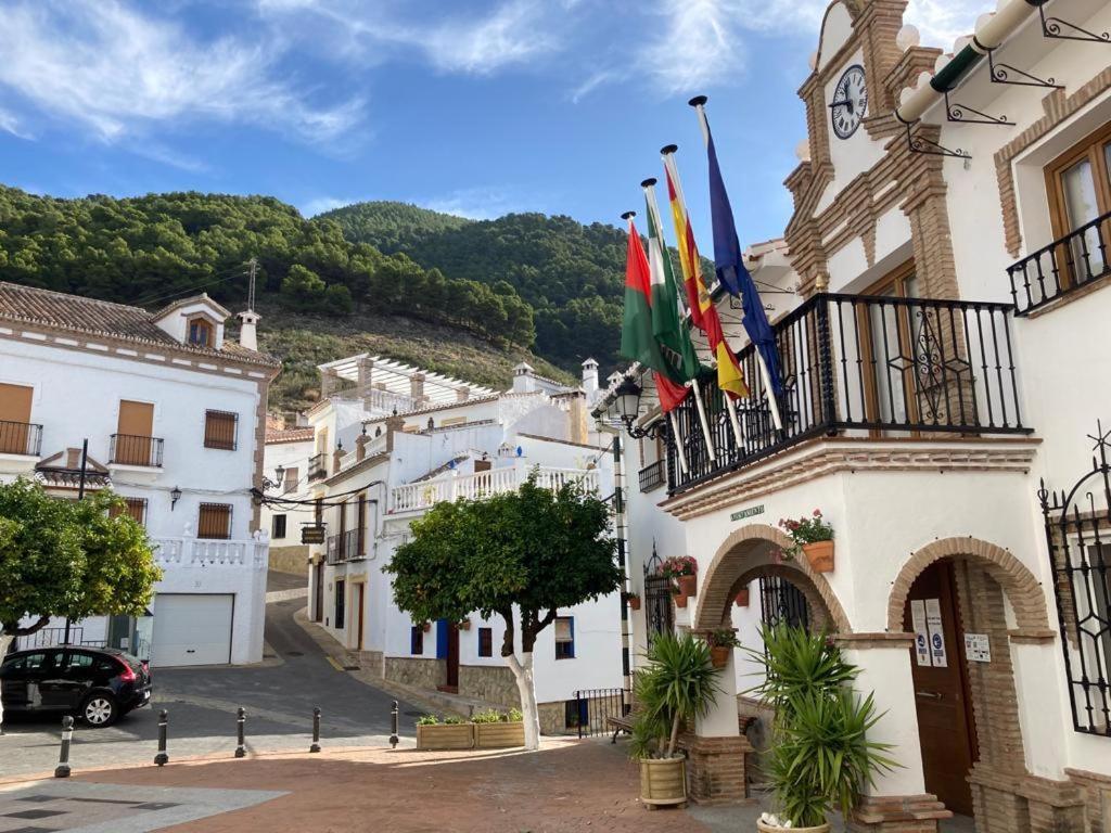 Apartamento La Fuente Alcaucin Luaran gambar